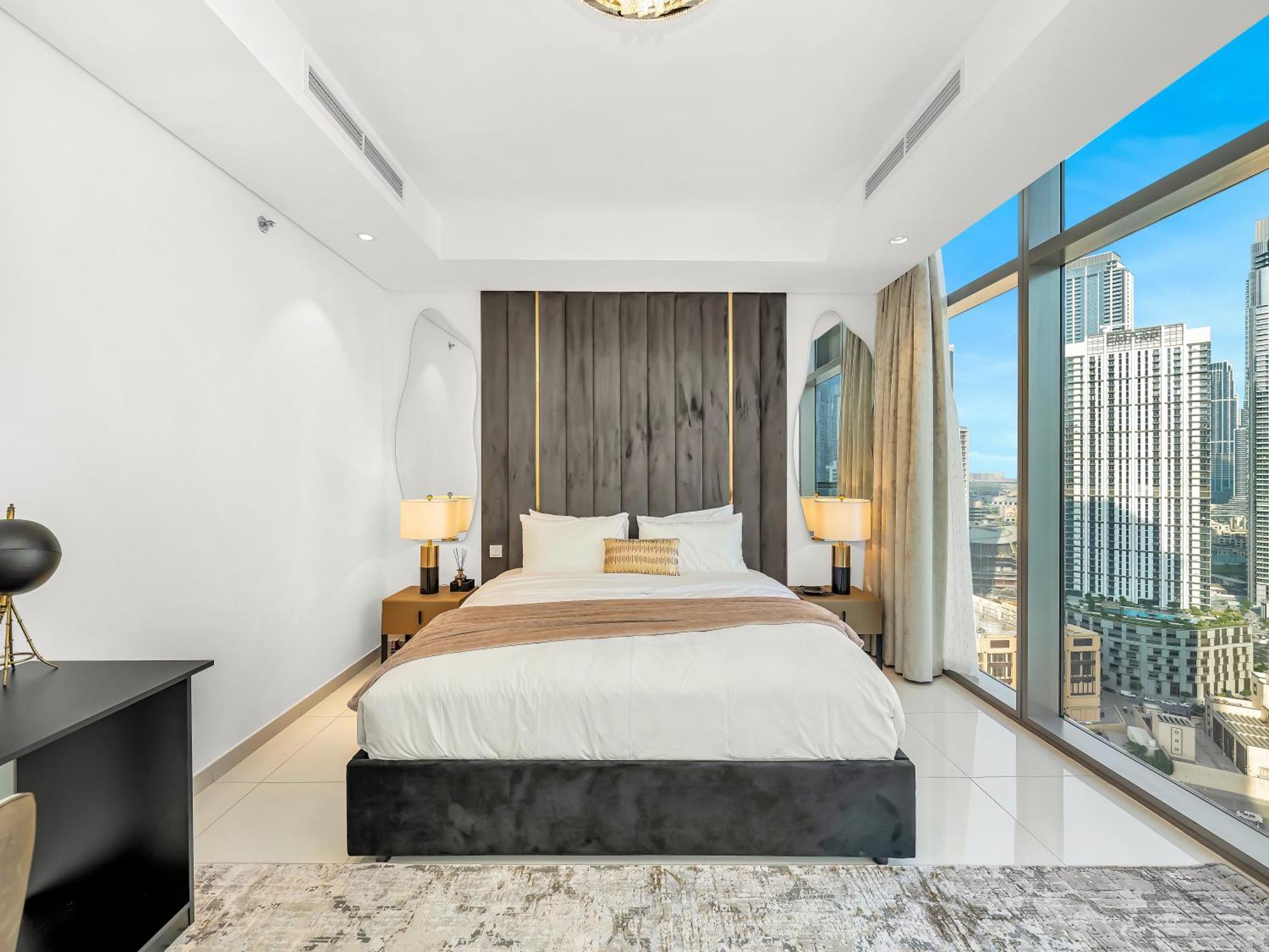 Paramount Midtown - Luxury By Dale Lee *