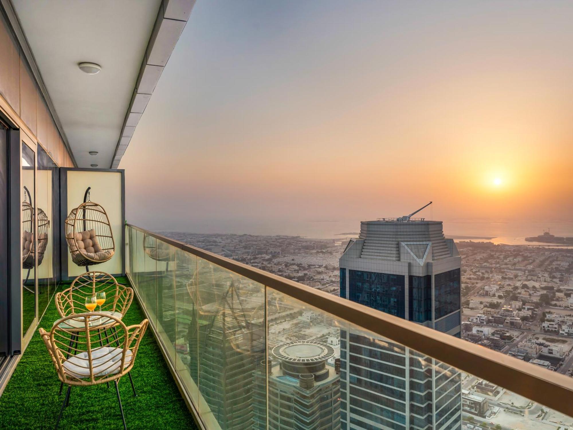 Paramount Midtown - Luxury By Dale Lee Dubai